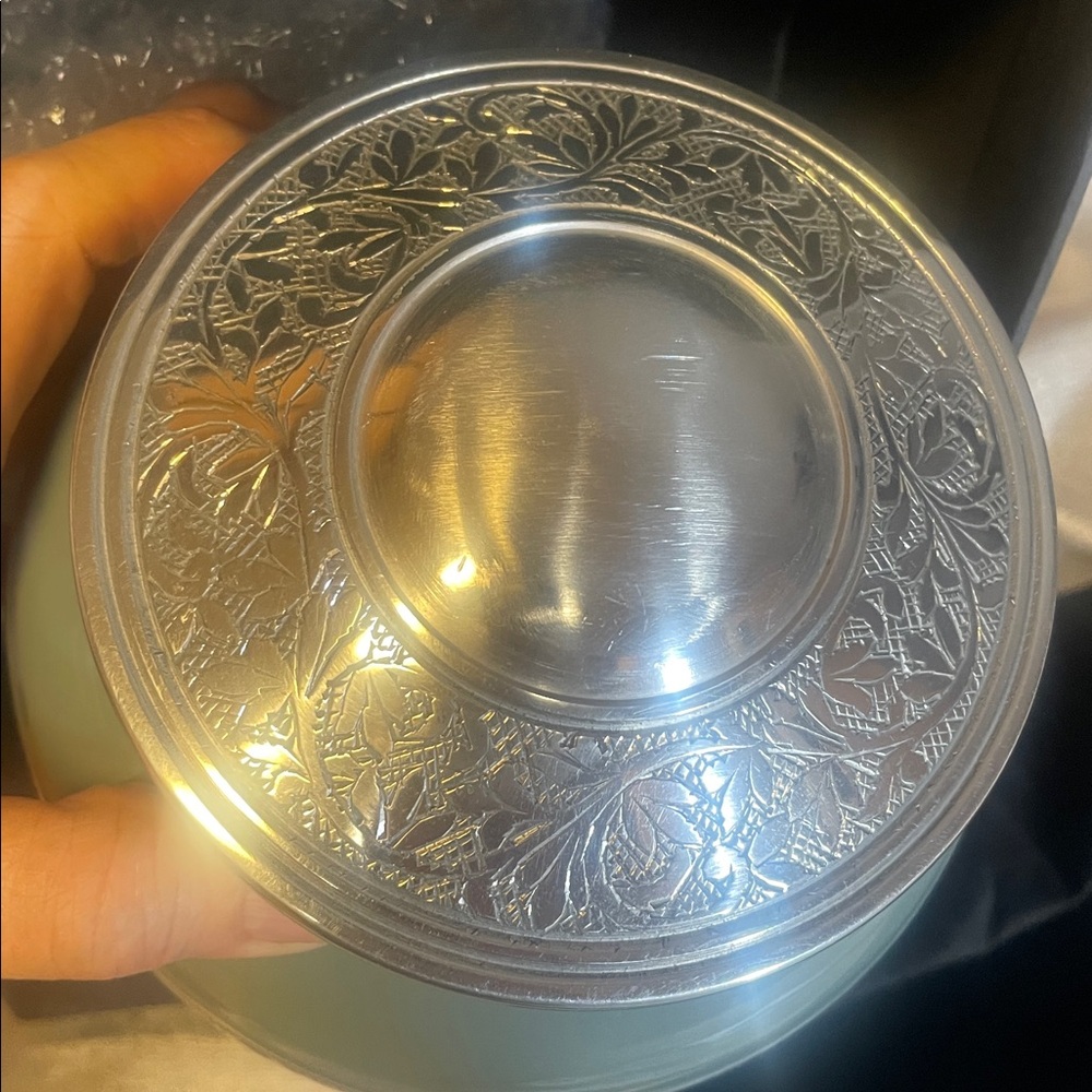 Cremation urn - Picture 3 of 5
